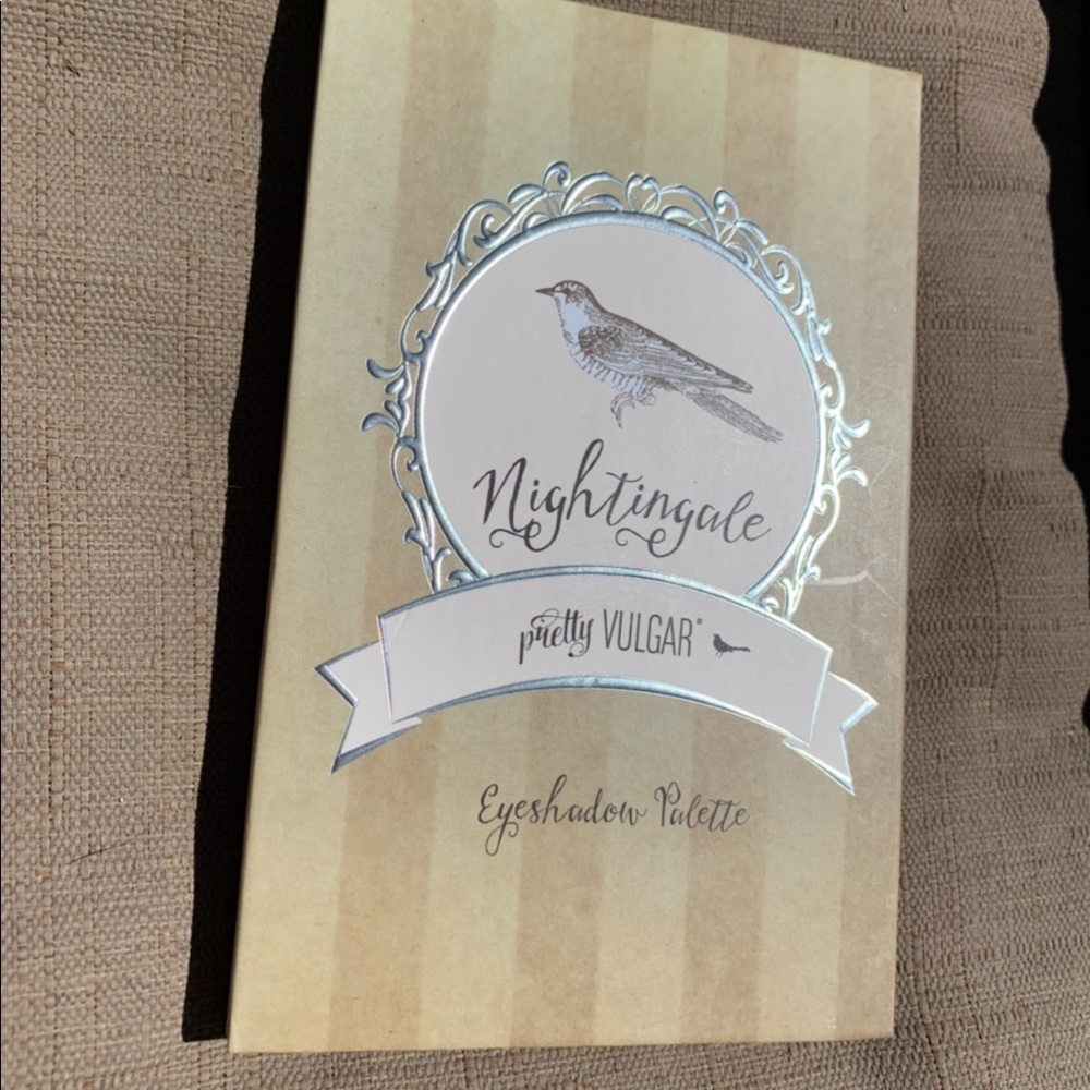 Pretty Vulgar Nightingale eyeshadow palette